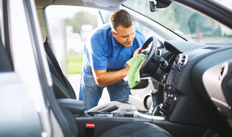 Organising your car finance, insurance, and MOT during coronavirus